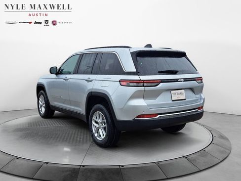 New 2025 Jeep Grand Cherokee Laredo X image 14