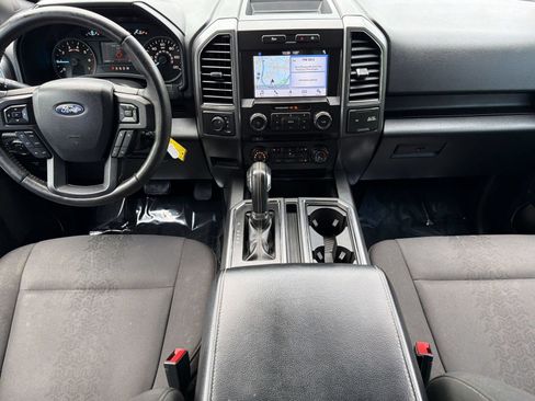 Used 2018 Ford F150 XLT w/ Equipment Group 302A Luxury AWD/4WD image 14