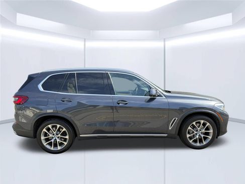 Used 2019 BMW X5 xDrive40i w/ Convenience Package AWD/4WD image 4