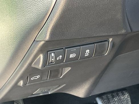 New 2026 Toyota Corolla Cross XLE image 12