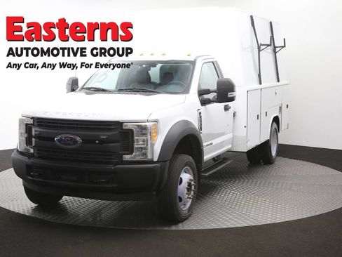 Used 2017 Ford F550 2WD Regular Cab Super Duty image 54