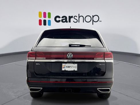 Used 2025 Volkswagen Atlas SEL image 4