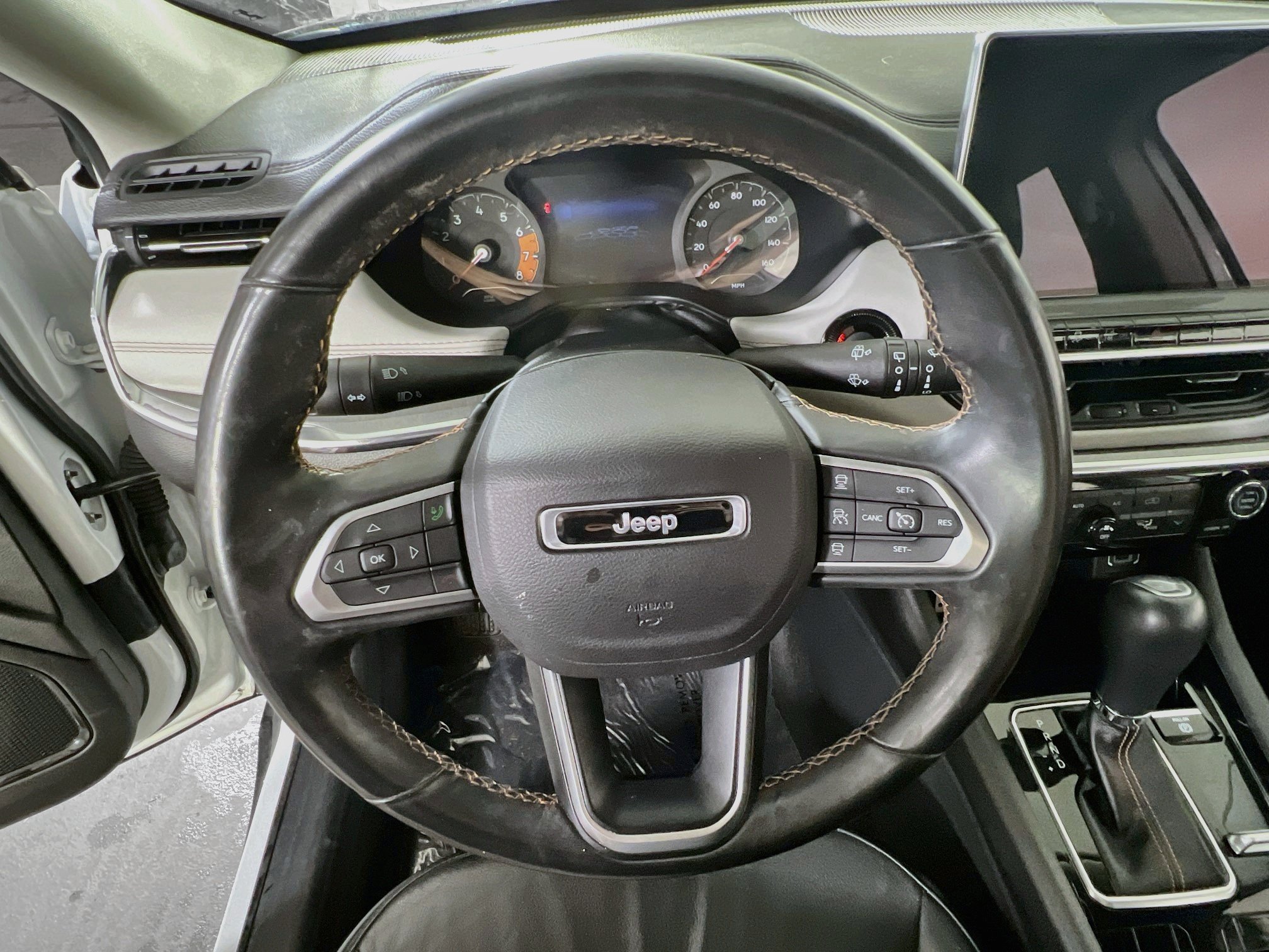 Used 2022 Jeep Compass Limited AWD/4WD image 11