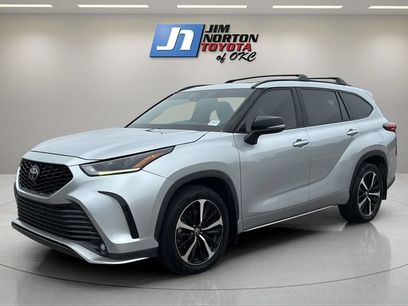 Used 2022 Toyota Highlander XSE