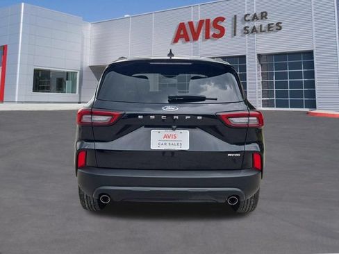 Used 2025 Ford Escape ST-Line AWD/4WD image 9