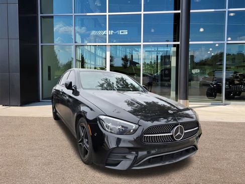 Used 2022 Mercedes-Benz E 350 Sedan image 10