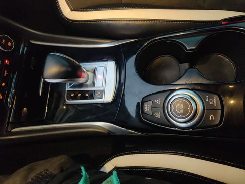 Used 2019 INFINITI QX30 Sport w/ Cargo Package image 57