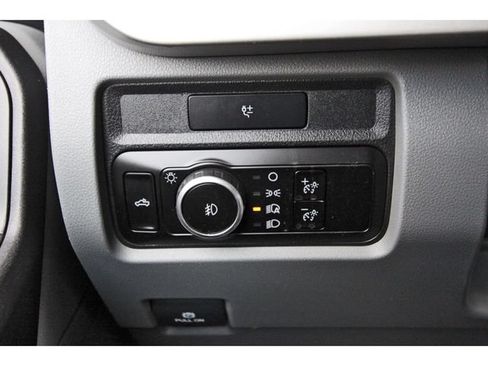 Used 2023 Ford F250 XL w/ 360-Degree Camera Package AWD/4WD image 16