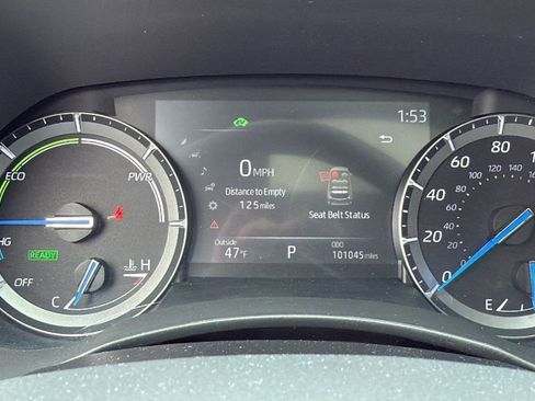 Used 2021 Toyota Highlander XLE image 28