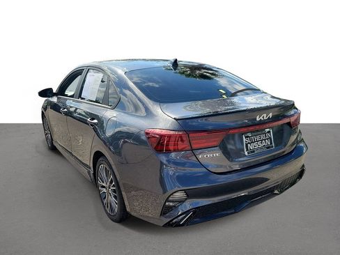 Used 2023 Kia Forte GT-Line w/ GT-Line Premium Package FWD image 4