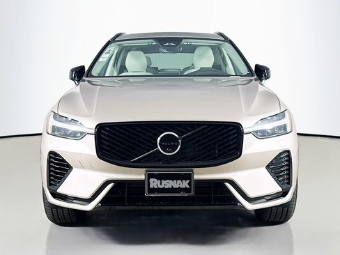 New 2026 Volvo XC60 T8 Ultra w/ Protection Package Premier AWD/4WD image 2