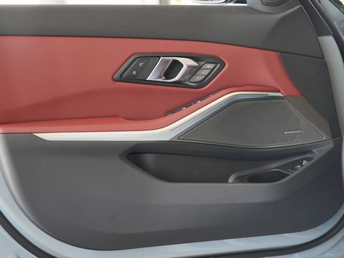 New 2026 BMW 330i Sedan w/ M Sport Package RWD image 9