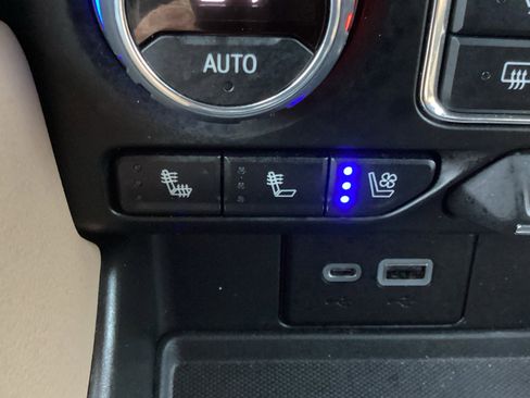 Used 2022 Chevrolet Tahoe Premier w/ Max Trailering Package image 34