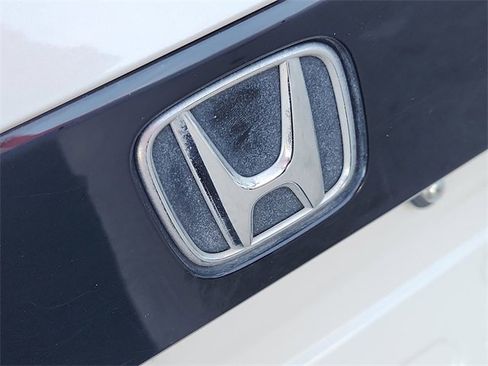 Used 2025 Honda Accord LX image 29