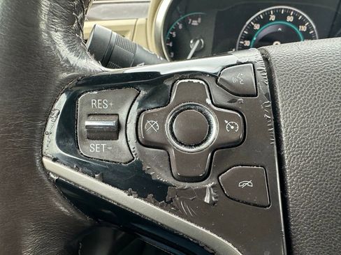 Used 2015 Buick LaCrosse Leather image 19