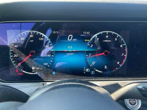 Used 2023 Mercedes-Benz E 350 4MATIC Sedan image 3