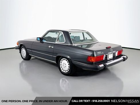 Used 1988 Mercedes-Benz 560 SL image 7