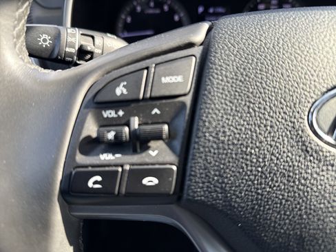 Used 2021 Hyundai Tucson Sport image 18