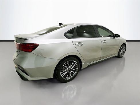 Used 2023 Kia Forte GT-Line w/ GT-Line Technology Package image 7