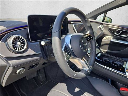 Used 2023 Mercedes-Benz EQE 350+ 4MATIC Sedan image 9