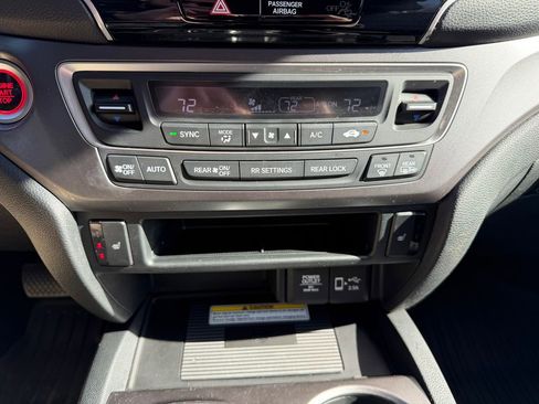 Used 2022 Honda Pilot Special Edition image 41