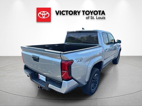Used 2026 Toyota Tacoma TRD Sport AWD/4WD image 3
