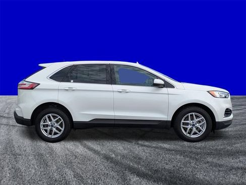 Used 2022 Ford Edge SEL w/ Convenience Package AWD/4WD image 3