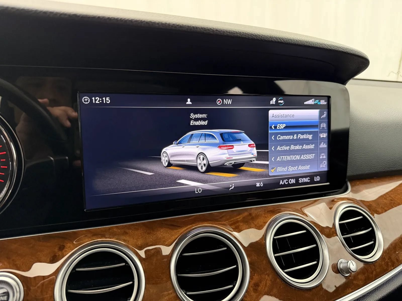Used 2019 Mercedes-Benz E 450 4MATIC Wagon image 24