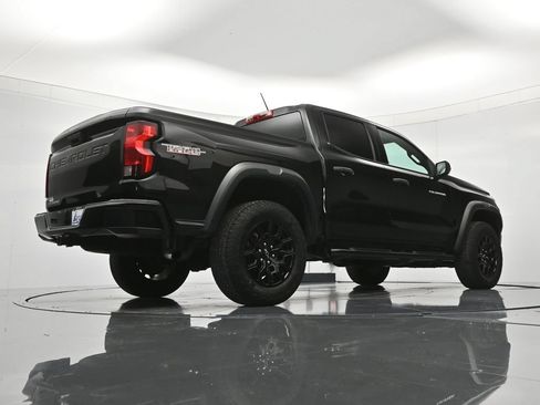 Used 2024 Chevrolet Colorado Trail Boss w/ Advanced Trailering Package AWD/4WD image 40