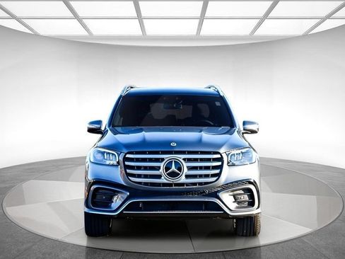 New 2026 Mercedes-Benz GLS 580 4MATIC image 6