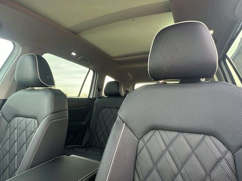 New 2026 Volkswagen Atlas SEL Premium R-Line image 11