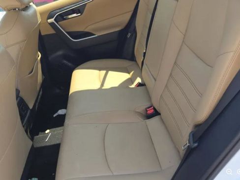 Used 2019 Toyota RAV4 XLE Premium w/ Cold Weather Package image 11