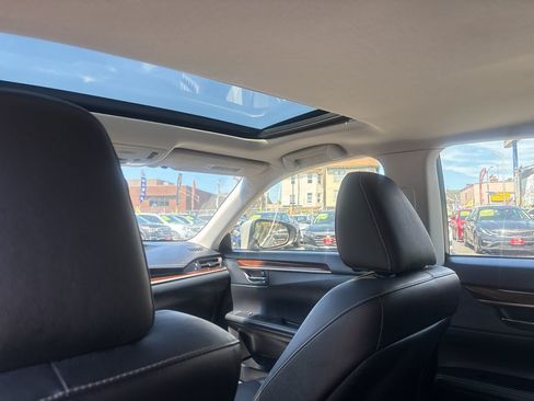 Used 2015 Lexus ES 350 w/ Premium Package FWD image 37