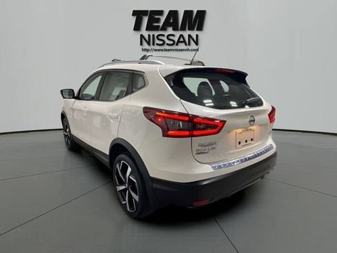Certified 2022 Nissan Rogue Sport SL AWD/4WD image 4