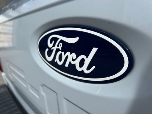 Used 2025 Ford F150 Lariat w/ Equipment Group 502A High image 32