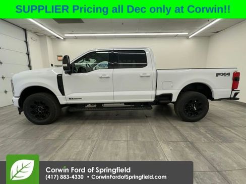 New 2026 Ford F350 Lariat w/ Black Appearance Package image 2