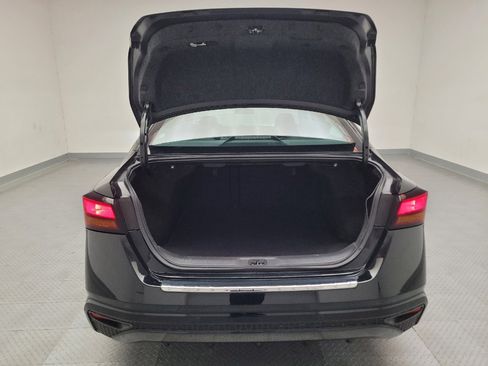 Used 2022 Nissan Altima 2.5 SV image 29