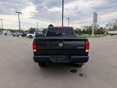 Used 2018 RAM 1500 Tradesman AWD/4WD image 4