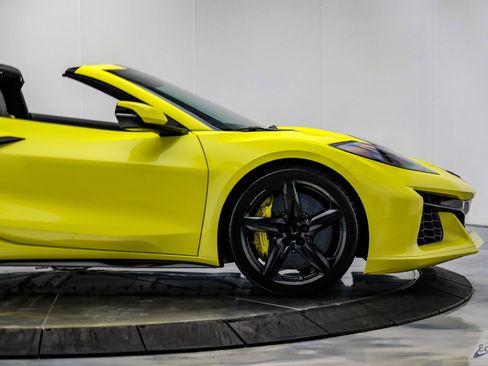 Used 2024 Chevrolet Corvette Z06 w/ Stealth Interior Trim Package image 30