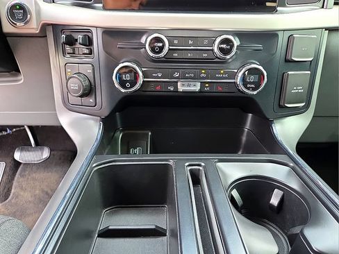Used 2021 Ford F150 4x4 SuperCrew image 25
