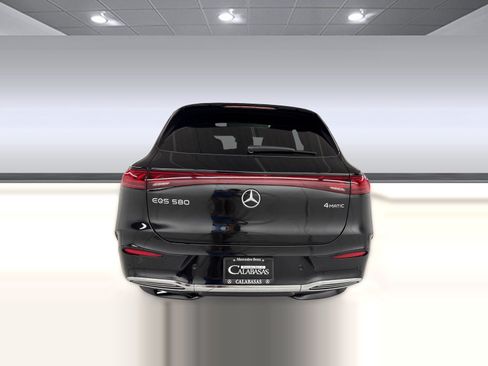 Certified 2023 Mercedes-Benz EQS 580 4MATIC SUV image 10