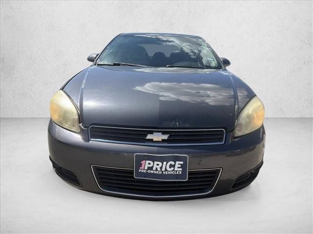 Used 2010 Chevrolet Impala LT FWD image 8