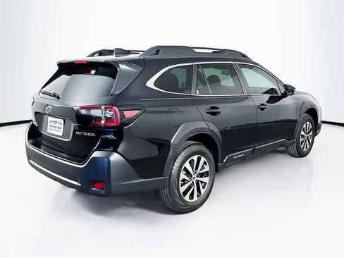 Used 2025 Subaru Outback Premium AWD/4WD image 24