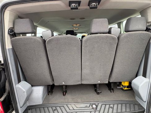 Used 2019 Ford Transit 350 XLT RWD image 12