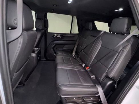 Used 2025 Chevrolet Tahoe LT AWD/4WD image 14