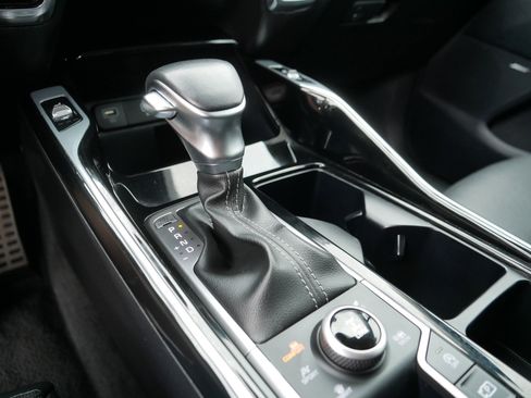 Certified 2023 Kia Sorento SX Prestige AWD/4WD image 24