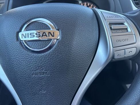 Used 2017 Nissan Altima 2.5 SV FWD image 24
