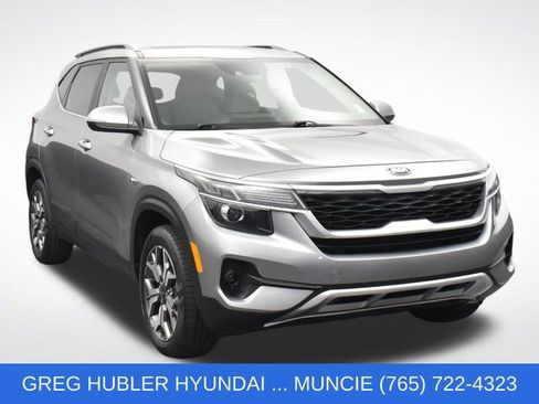 Used 2021 Kia Seltos EX AWD/4WD image 1