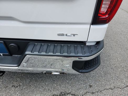 Certified 2025 GMC Sierra 1500 SLT w/ SLT Premium Plus Package AWD/4WD image 5