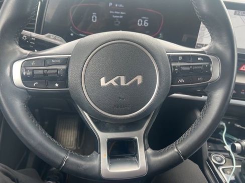Certified 2024 Kia Sportage EX FWD image 10